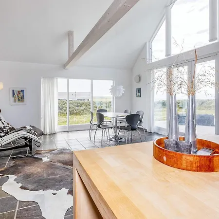 Holiday home Xliii *